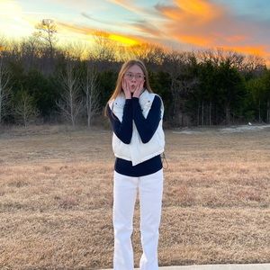 Meet your Posher, Lauren kate